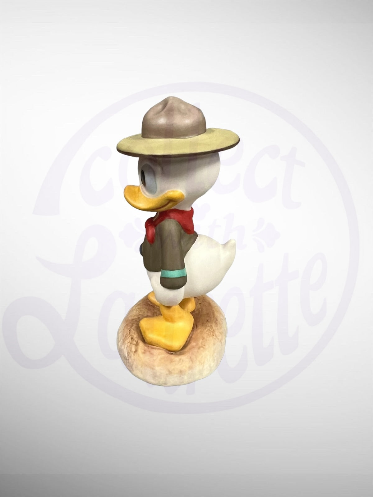 Walt Disney Classics Collection - A Real Trooper Nephew Duck Good Scouts WDCC Figurine